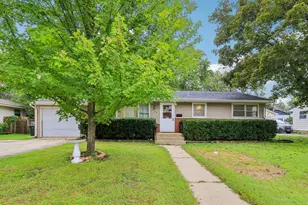 370 W Margaret Terrace, Cary, IL 60013 - Photo 3