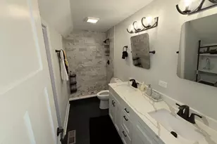 122 Warren St, Calumet City, IL 60409 - Photo 19