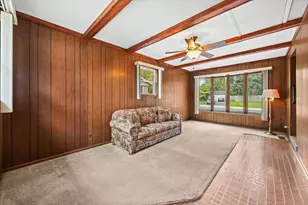 304 Crestwood Dr, Roselle, IL 60172 - Photo 17