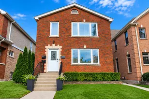 2903 N 75th Ct, Elmwood Park, IL 60707 - Photo 1