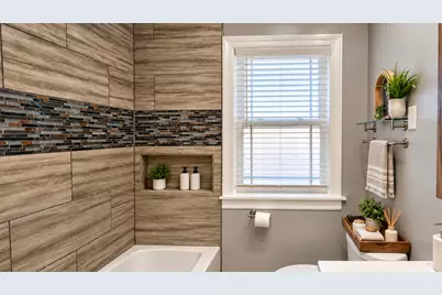 2903 N 75th Court, Elmwood Park, IL 60707 - Photo 11