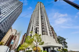 990 N Lake Shore Dr, Chicago, IL 60611 - Photo 1