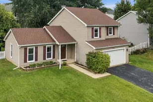 356 Wildwood Dr, North Aurora, IL 60542 - Photo 1
