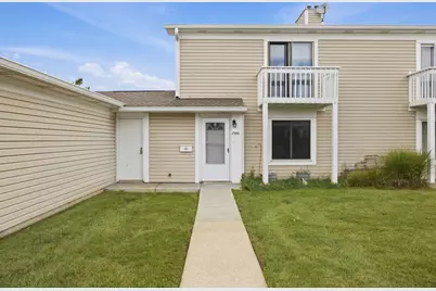 1590 Cornell Circle #1, Hoffman Estates, IL 60169 - Photo 1