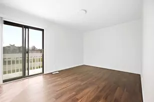 1590 Cornell Cir, Hoffman Estates, IL 60169 - Photo 13