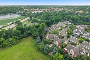 232 Sedgewick Cir, Saint Charles, IL 60174 - Photo 37