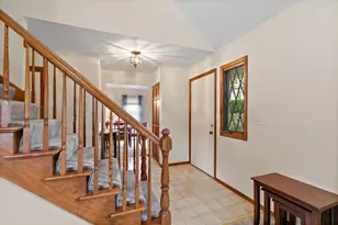 232 Sedgewick Cir, Saint Charles, IL 60174 - Photo 5