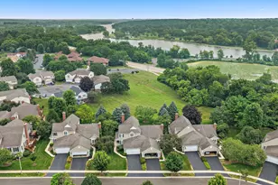 232 Sedgewick Cir, Saint Charles, IL 60174 - Photo 43