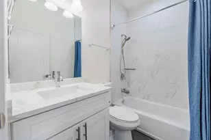 3239 S Stewart Ave, Chicago, IL 60616 - Photo 19