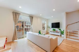 3239 S Stewart Ave, Chicago, IL 60616 - Photo 9