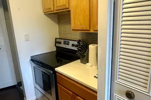 7120 N Sheridan Rd, Chicago, IL 60626 - Photo 7