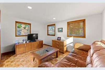6027 N Jersey Avenue, Chicago, IL 60659 - Photo 13