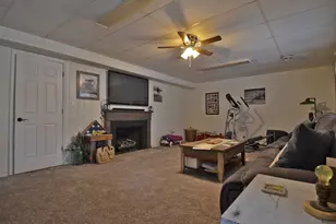 2469 Circle Dr, Ottawa, IL 61350 - Photo 27
