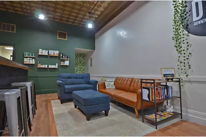 228 W Main Street, Ottawa, IL 61350 - Photo 11