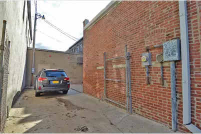 228 W Main Street, Ottawa, IL 61350 - Photo 29