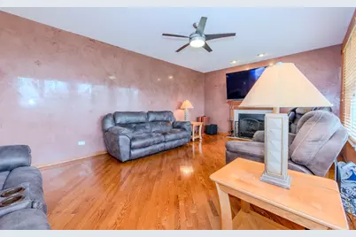 711 Silver Fox Drive, Joliet, IL 60431 - Photo 23