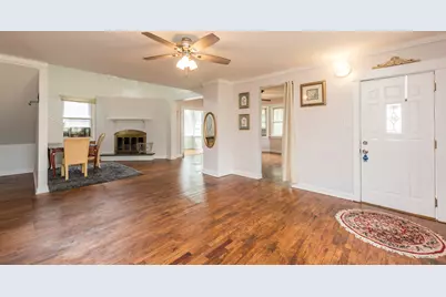 33827 N Oak Street, Grayslake, IL 60030 - Photo 7