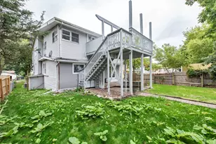 33827 N Oak St, Grayslake, IL 60030 - Photo 3