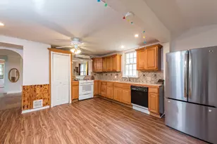 33827 N Oak St, Grayslake, IL 60030 - Photo 13