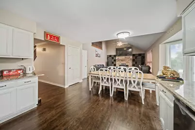 384 Polo Club Drive, Glendale Heights, IL 60139 - Photo 9