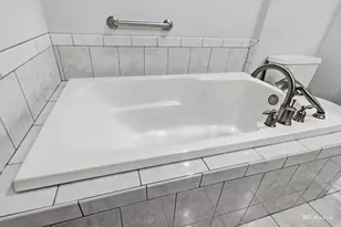 2407 Durness Ct, Crest Hill, IL 60403 - Photo 15