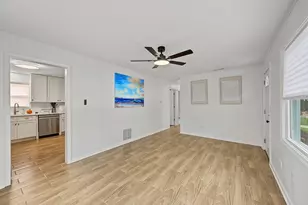 1802 Innercircle Dr, Crest Hill, IL 60403 - Photo 9