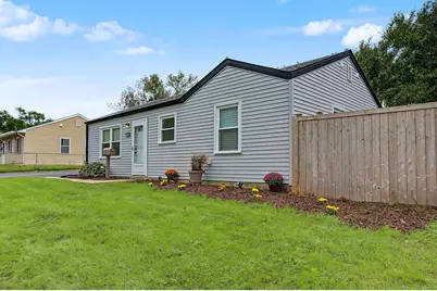 1802 Innercircle Drive, Crest Hill, IL 60403 - Photo 3