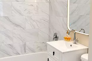 5352 S Neva Ave, Chicago, IL 60638 - Photo 13
