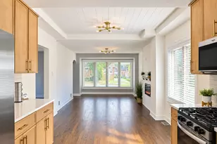 5352 S Neva Ave, Chicago, IL 60638 - Photo 7