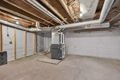708 E Glover Street, Ottawa, IL 61350 - Photo 35