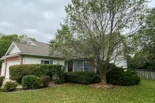 2 Lone Oak Ct, Bloomington, IL 61705 - Photo 43