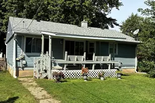2315 Gilead Ave, Zion, IL 60099 - Photo 3