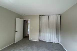 925 Spring Hill Dr, Northbrook, IL 60062 - Photo 19