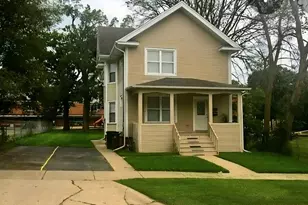 525 South Ave, Waukegan, IL 60085 - Photo 1