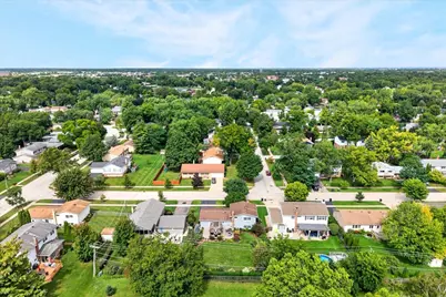 121 W Suffield Drive, Arlington Heights, IL 60004 - Photo 41