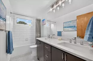121 W Suffield Dr, Arlington Heights, IL 60004 - Photo 23