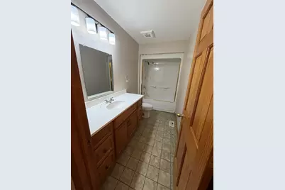 105 N Schmidt Road, Bolingbrook, IL 60440 - Photo 9