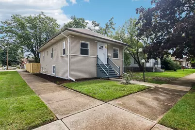 1601 S 20th Avenue, Maywood, IL 60153 - Photo 1