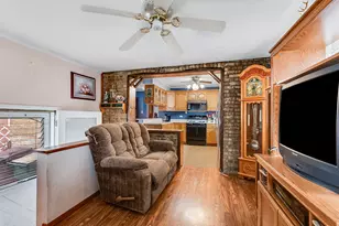182 Martin Ln, Chicago Heights, IL 60411 - Photo 13