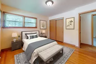 1105 W Grove St, Arlington Heights, IL 60005 - Photo 15