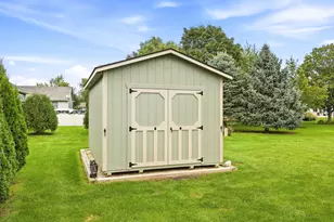 1213 Kramer Ln, Sandwich, IL 60548 - Photo 35