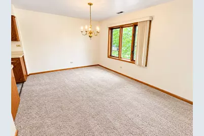 8659 Meade Avenue #2S, Burbank, IL 60459 - Photo 7
