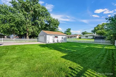 495 Glendale Lane, Hoffman Estates, IL 60169 - Photo 23