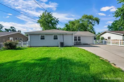 495 Glendale Lane, Hoffman Estates, IL 60169 - Photo 21