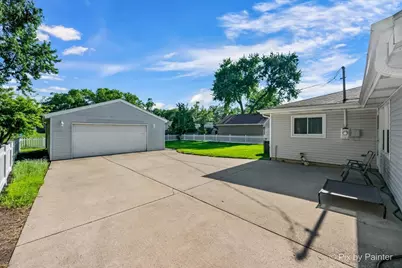 495 Glendale Lane, Hoffman Estates, IL 60169 - Photo 19