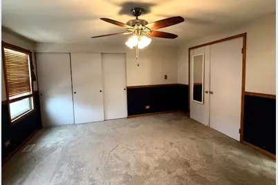 1990 Oxford Lane, Hoffman Estates, IL 60169 - Photo 11