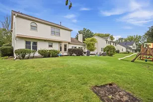 16 Copperwood Dr, Buffalo Grove, IL 60089 - Photo 39