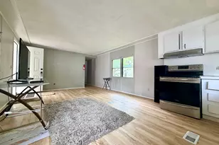 2993 Curtis St, Des Plaines, IL 60018 - Photo 3