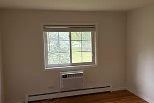 375 W Winchester Rd, Libertyville, IL 60048 - Photo 5