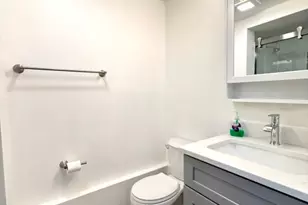 2240 S Wentworth Ave, Chicago, IL 60616 - Photo 7